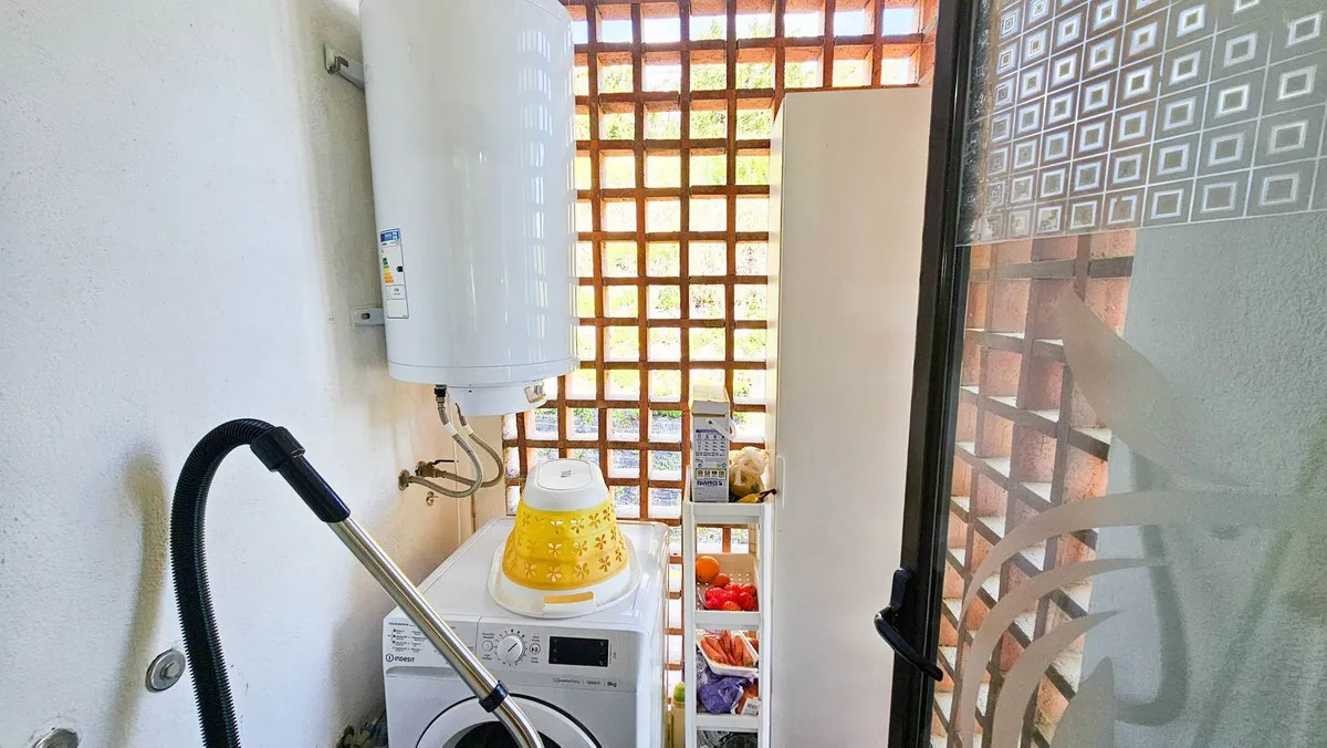 5ab47ce9-144d-4f21-a88b-138058401f6a