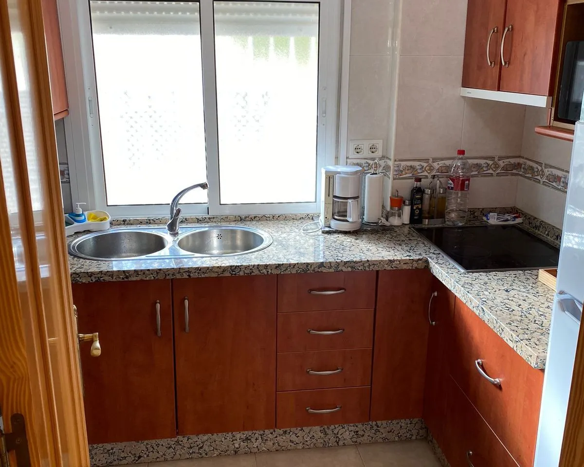 1c739d50-ec89-4be4-8d7c-c31fbd7bfcb3