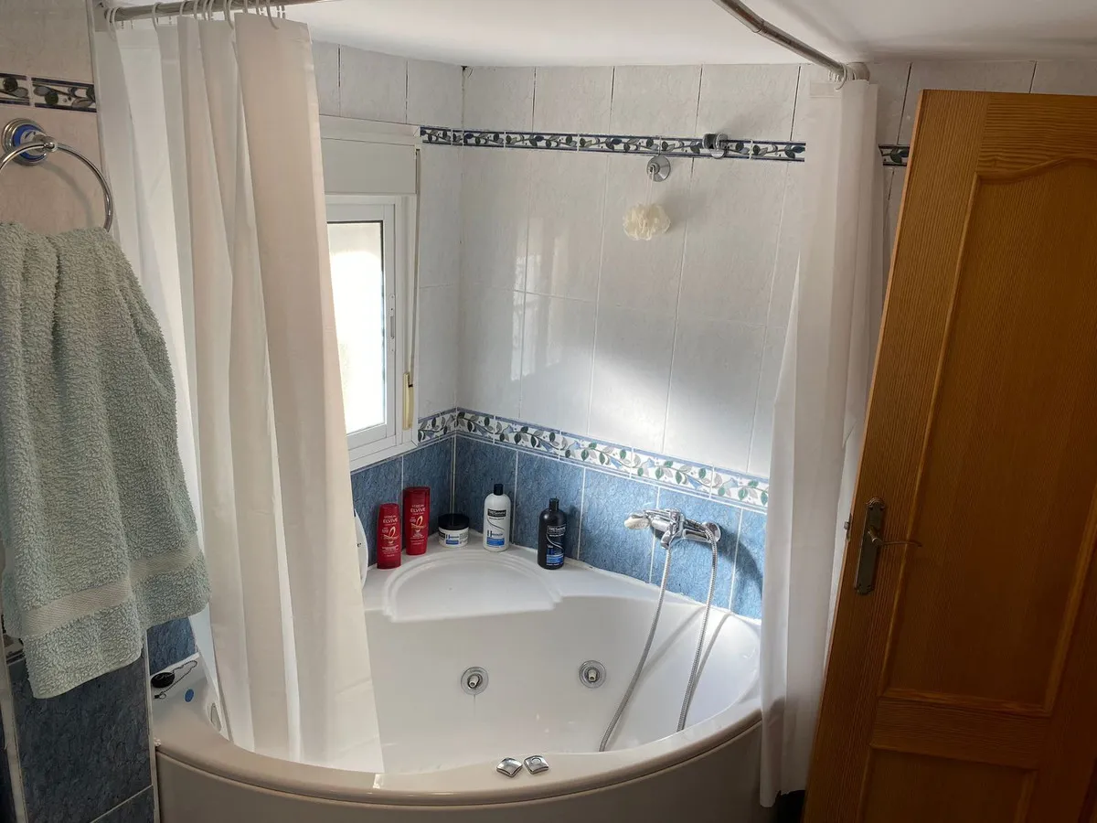 5dc2de08-2021-4ee7-9983-43c77327c6b0