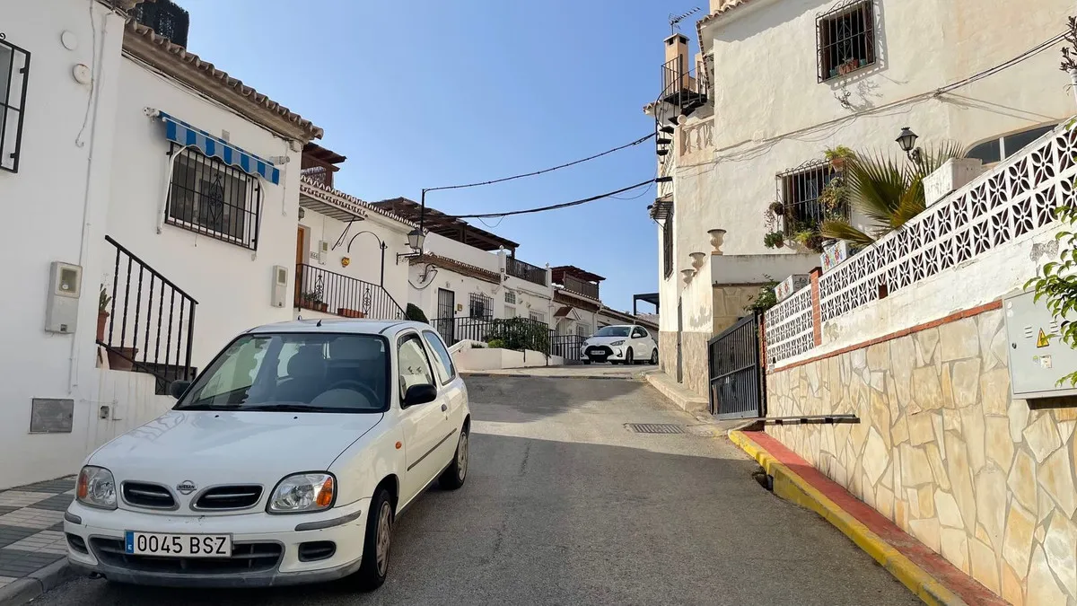 6c58f343-1b98-45f2-b5ac-5ad582f6e8b2