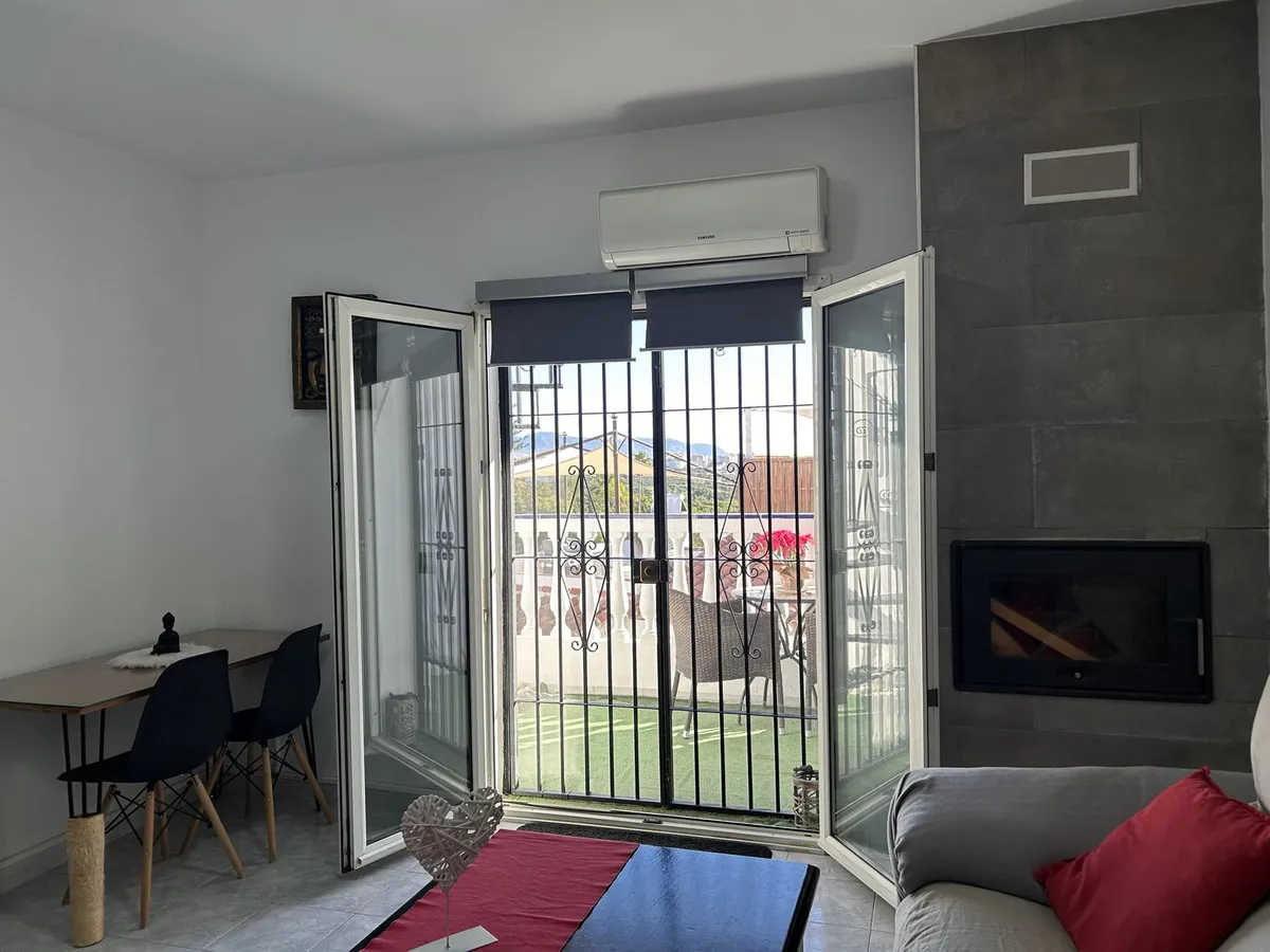 19243e8e-546f-4f5b-9e09-948bad5dd11b