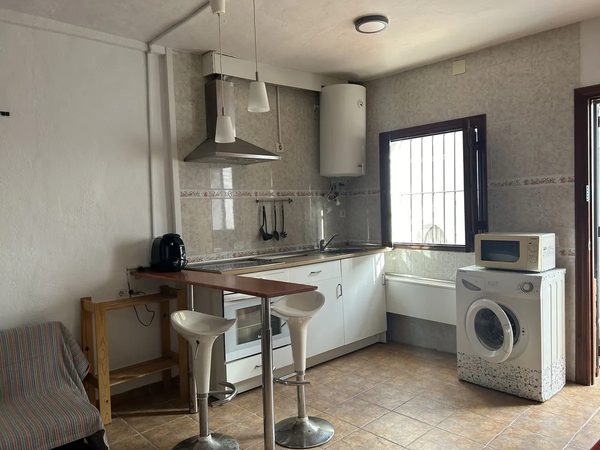 c9f91d6d-c86b-4207-8b26-b2ccaa9f8535