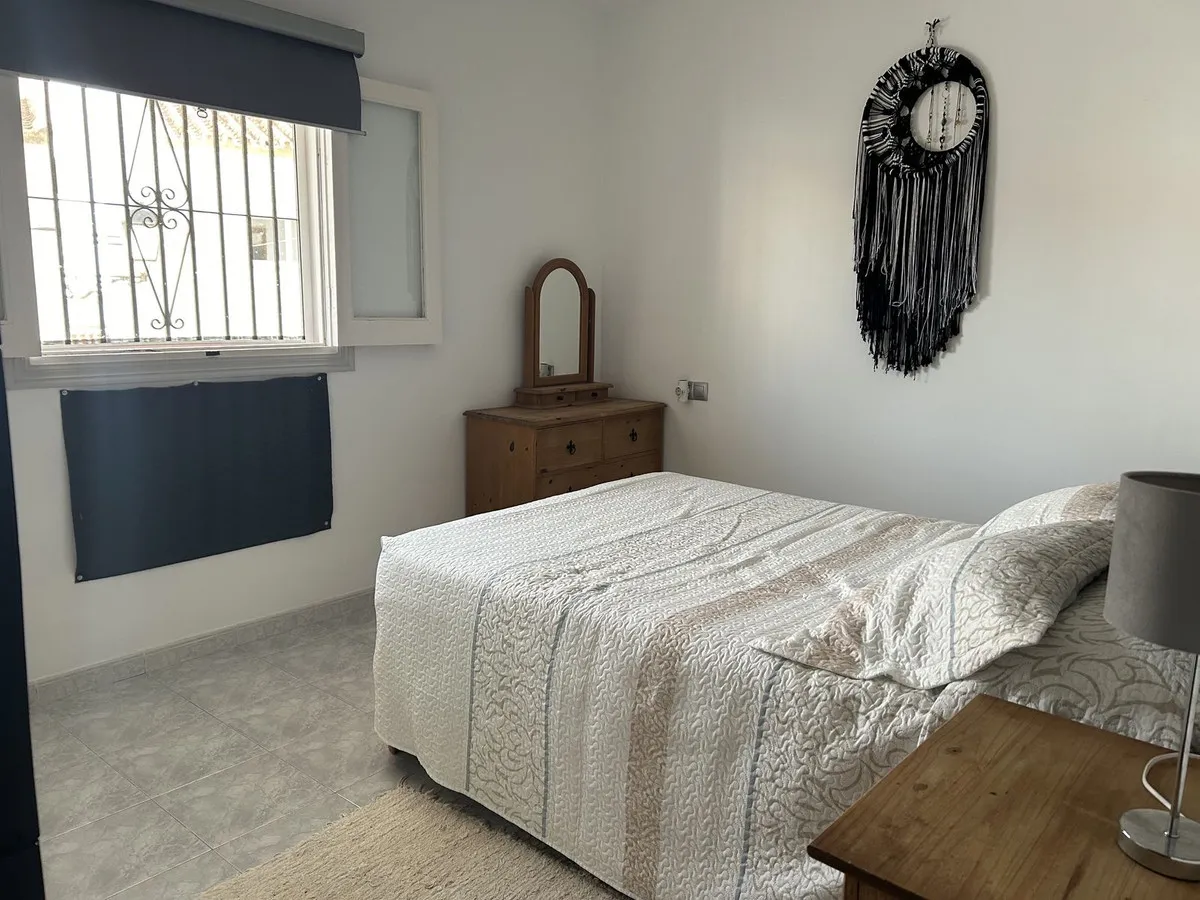 d79a75c8-cc99-49a6-a8c9-5361699248c6