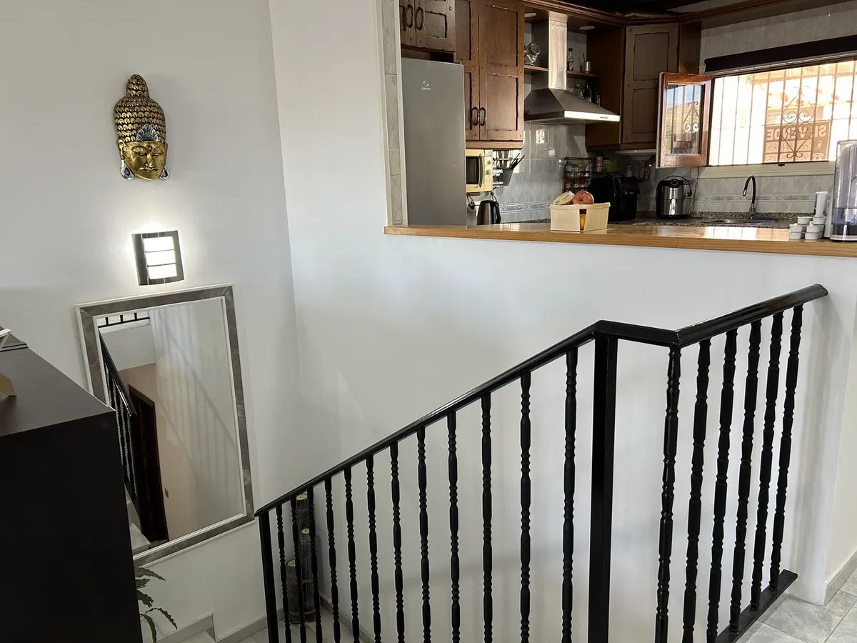 ef7b9ed4-a8d3-4789-a81e-a11102efd7de