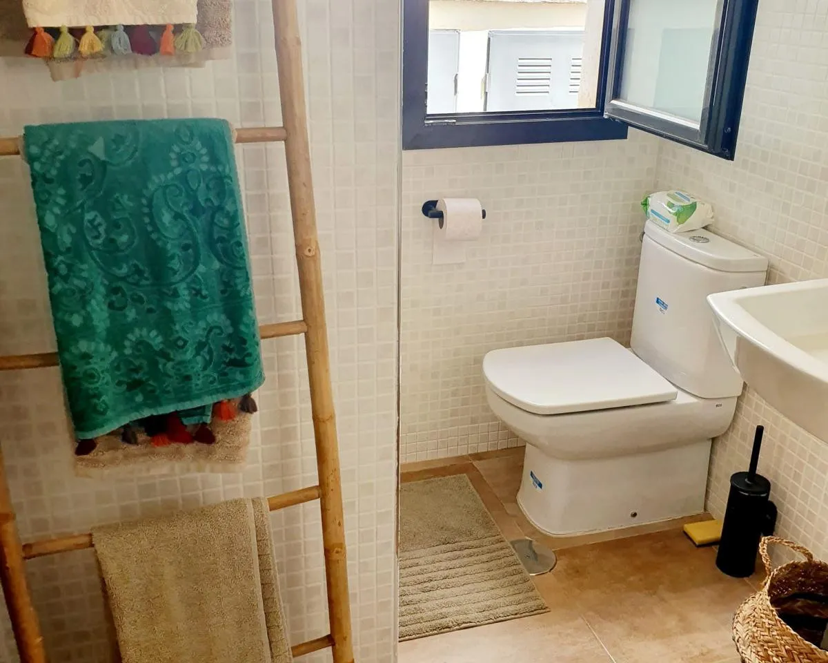 152c16c2-b016-4629-a3aa-7193fb6594fd