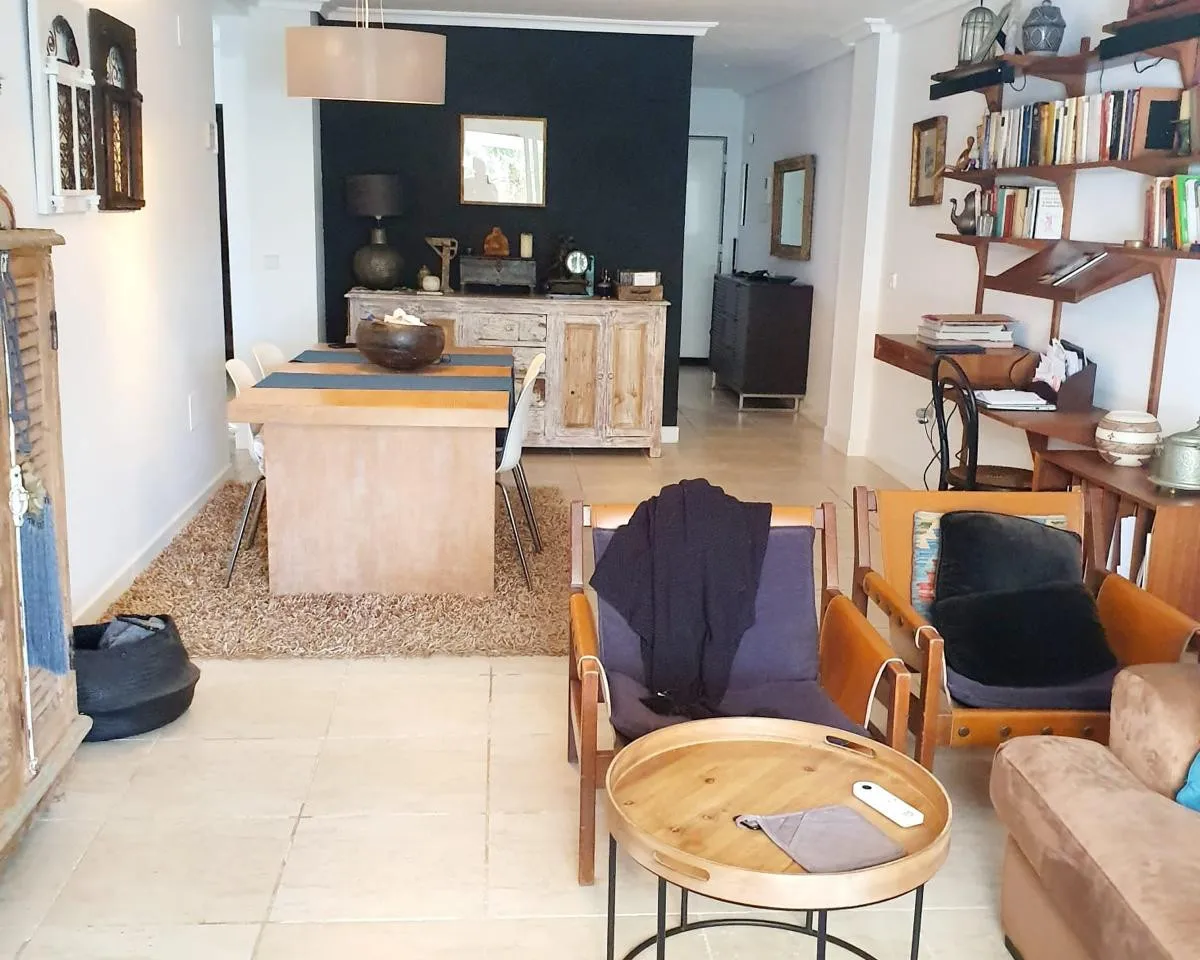 fbbf63b8-700a-4170-9d9c-08bc43f32deb