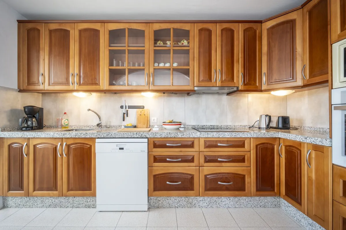 359bf2e0-5c70-4cfe-9a53-e050ac0fad52