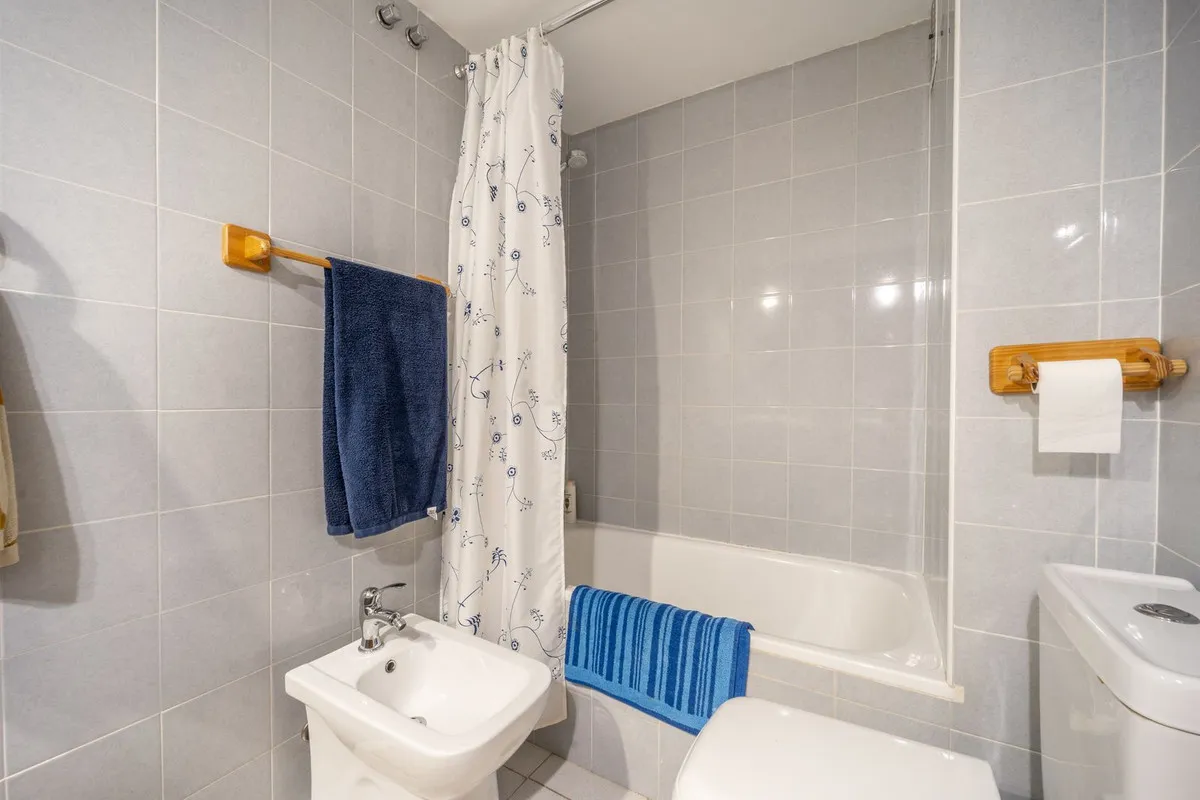 448ef087-53fd-4326-aad0-1d0a78a2d803