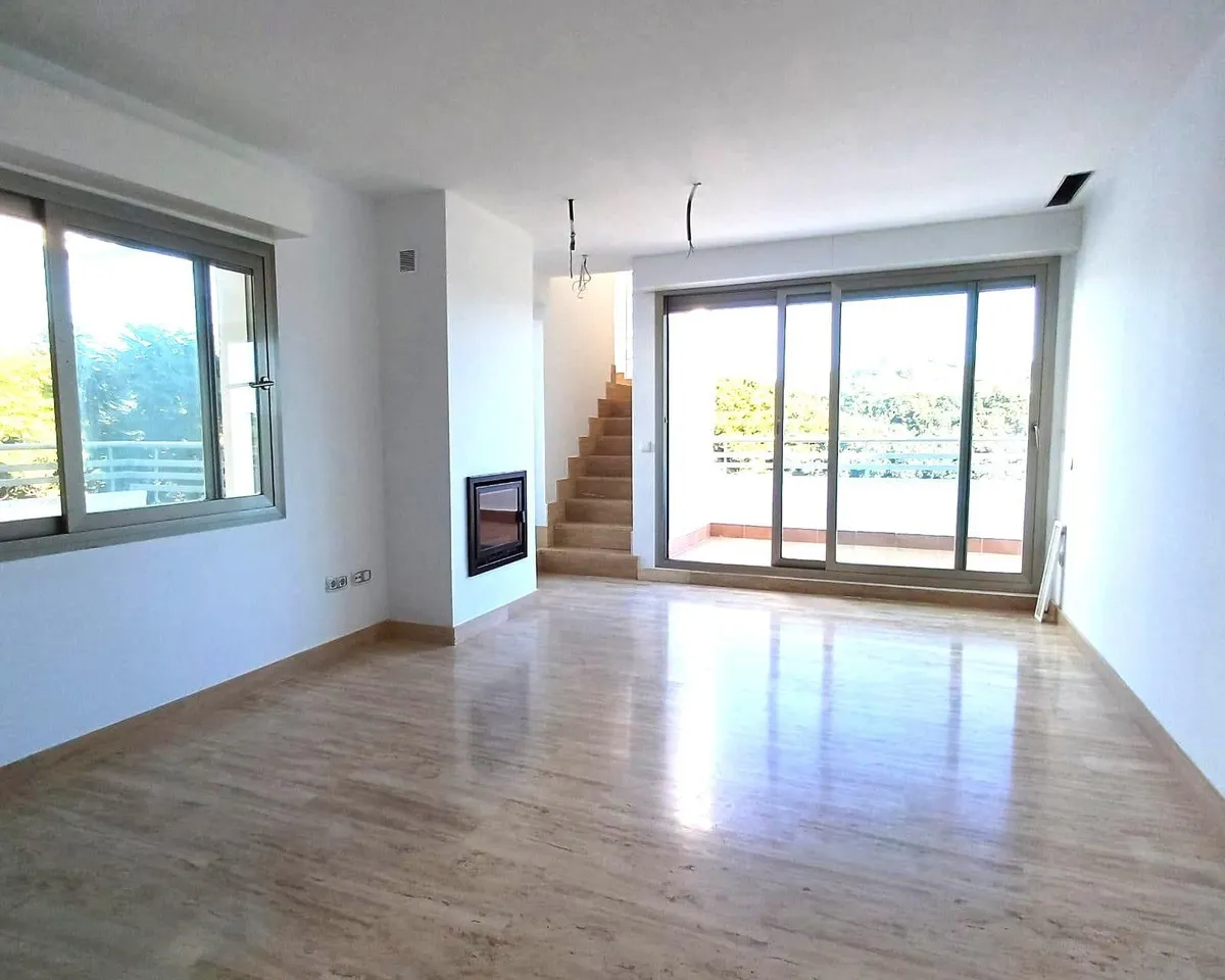 e68d045c-78da-4760-a1d3-d76f3d43d574