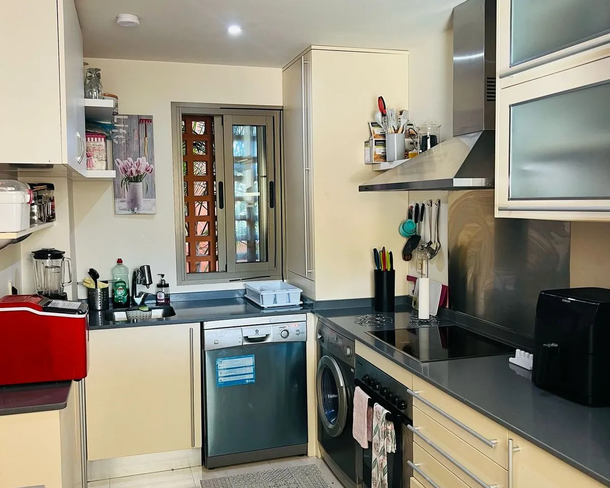 2b1d17d0-f650-406b-b112-ee3981ddef25