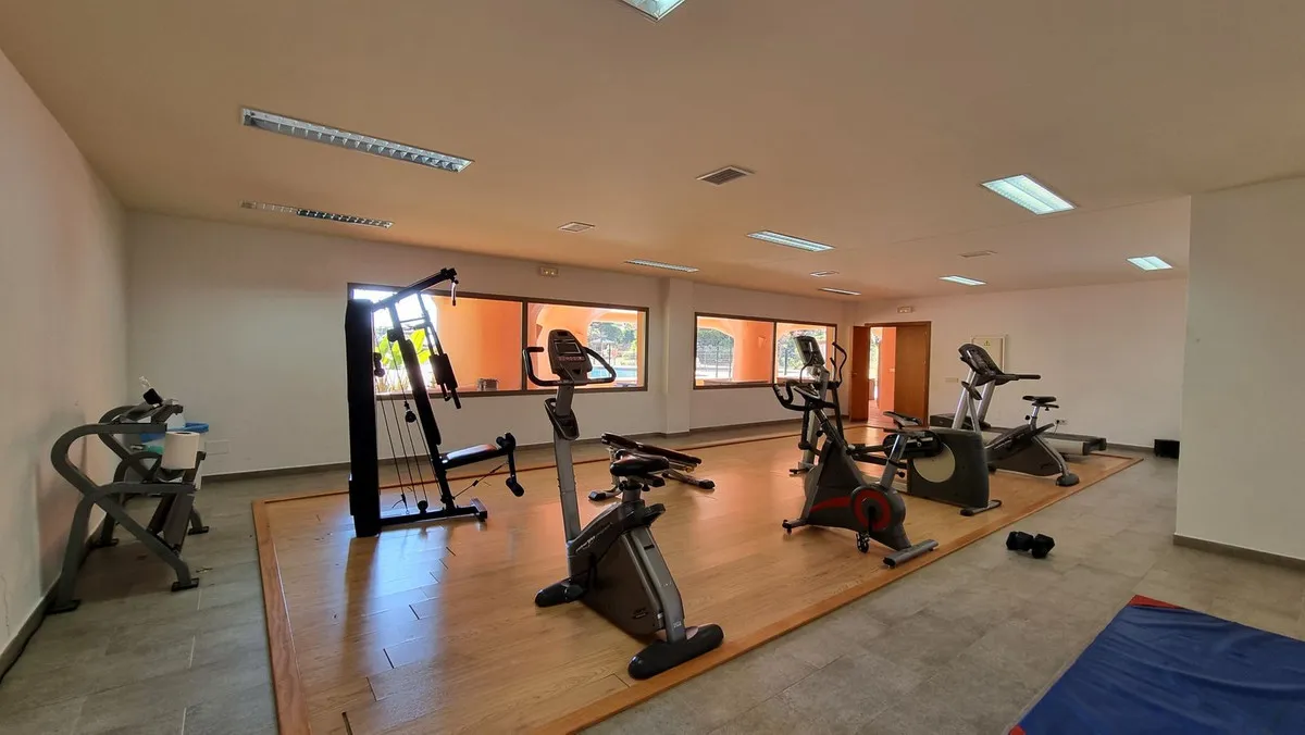 e3893b36-cd15-4bcf-a4bd-6dfaafc8a81b