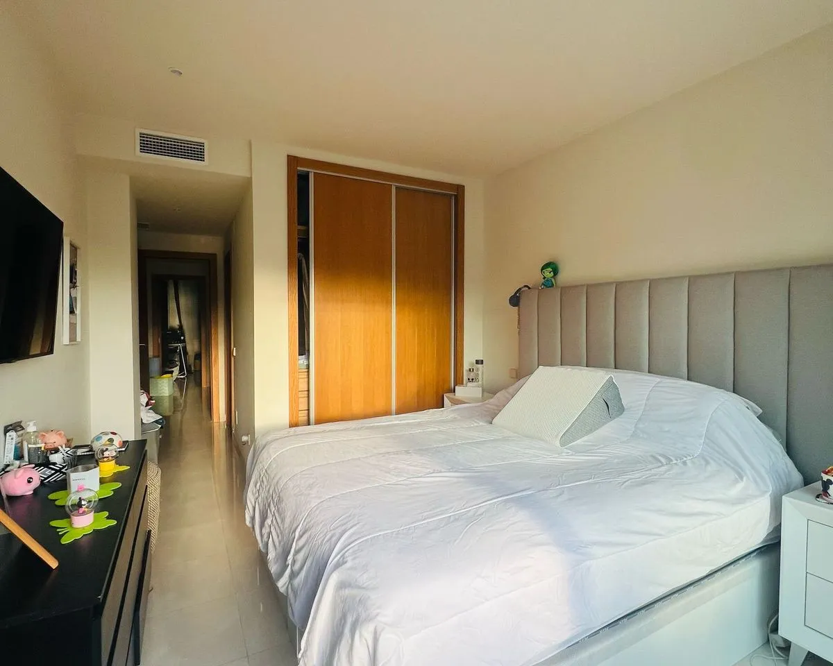 f22c40b7-1572-490e-909e-71a6ade5f599