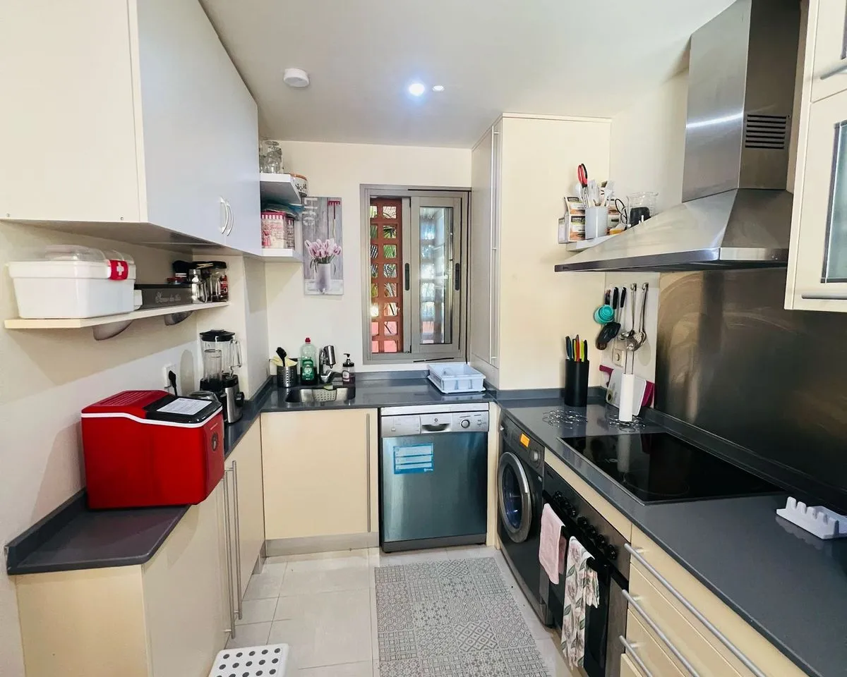 f59f3b5d-74e4-4049-b91f-e133565c31d3