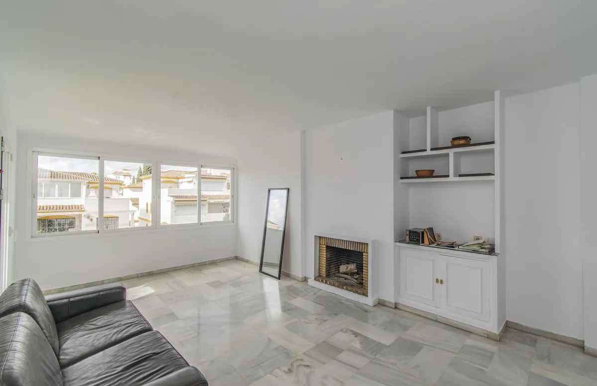 e288d79f-e99b-4d98-8748-5140dd5ed9af