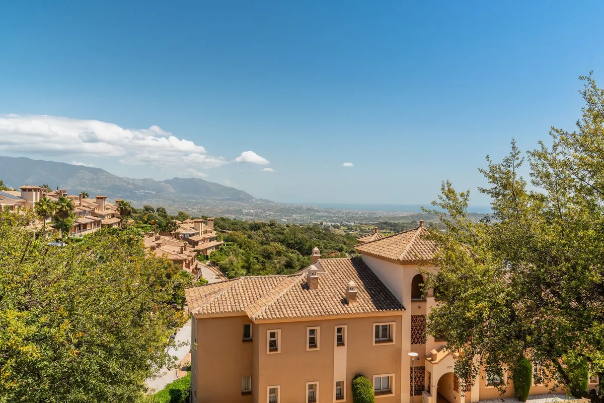 e014ee37-2d78-4ea3-8dc3-506e117958d5