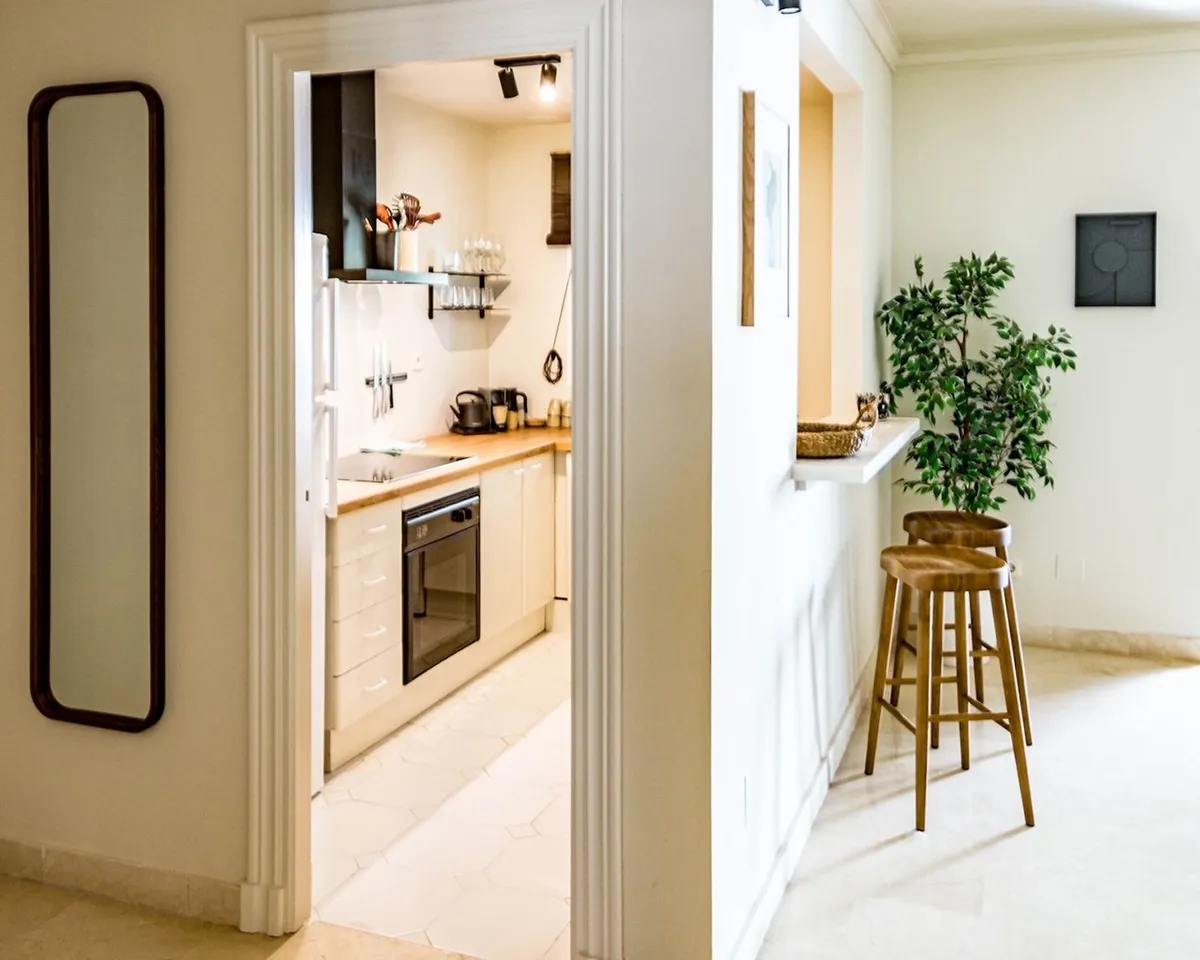 790b5b78-b490-4043-bc7e-ee17a75a5fae