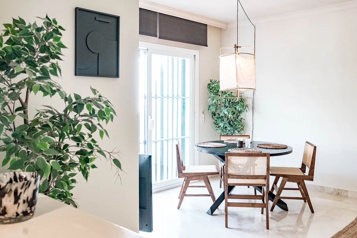 a4988c61-81c5-4949-aeb1-70c18299633a