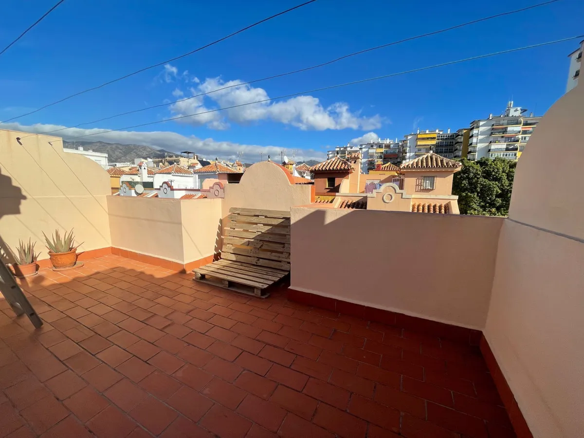 d7eb7e87-86d4-4384-b235-1b56bee801c5