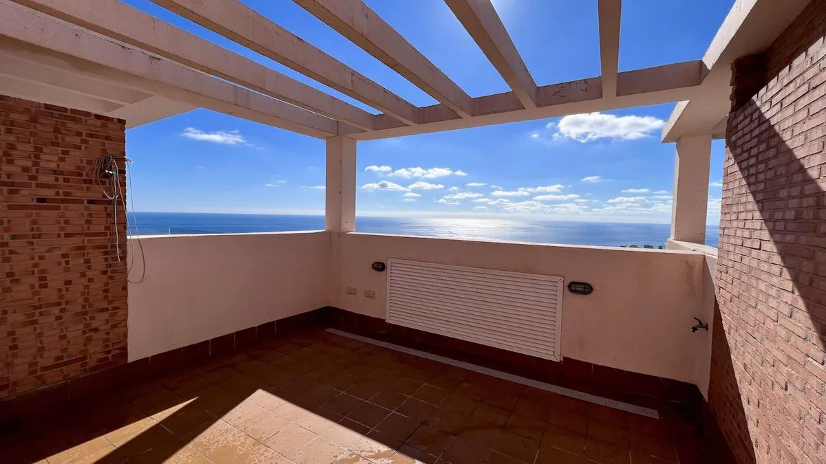 4b0bddc1-44c5-44f8-b154-d6913e35e5ea