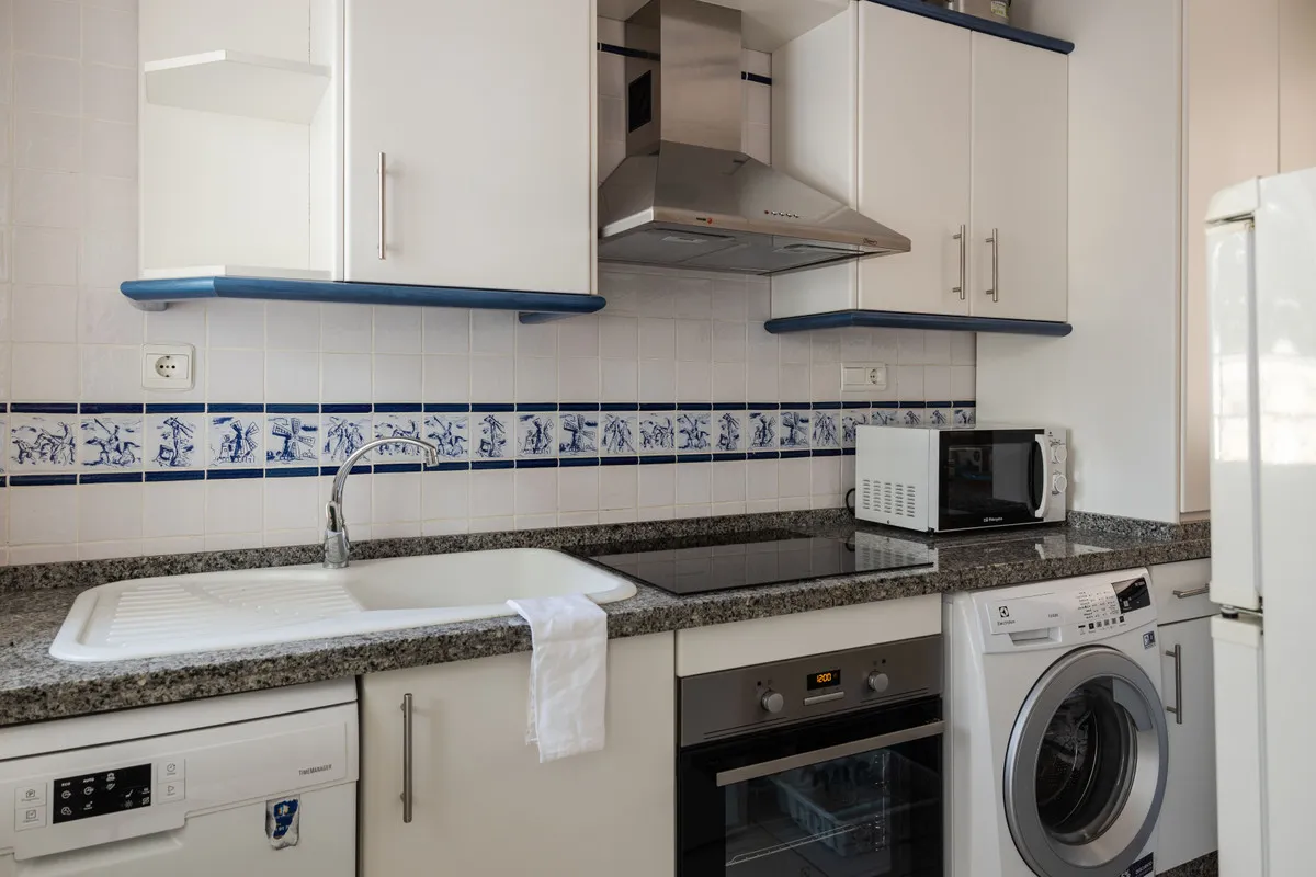 1907cf34-3b75-4972-92ed-8a461ee70f31