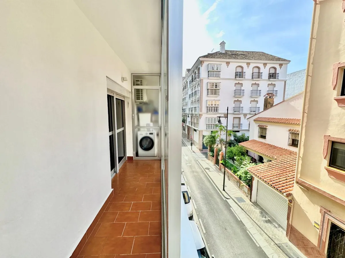 b186f8ba-6d3c-4a9b-82a2-12b7c8278ef4