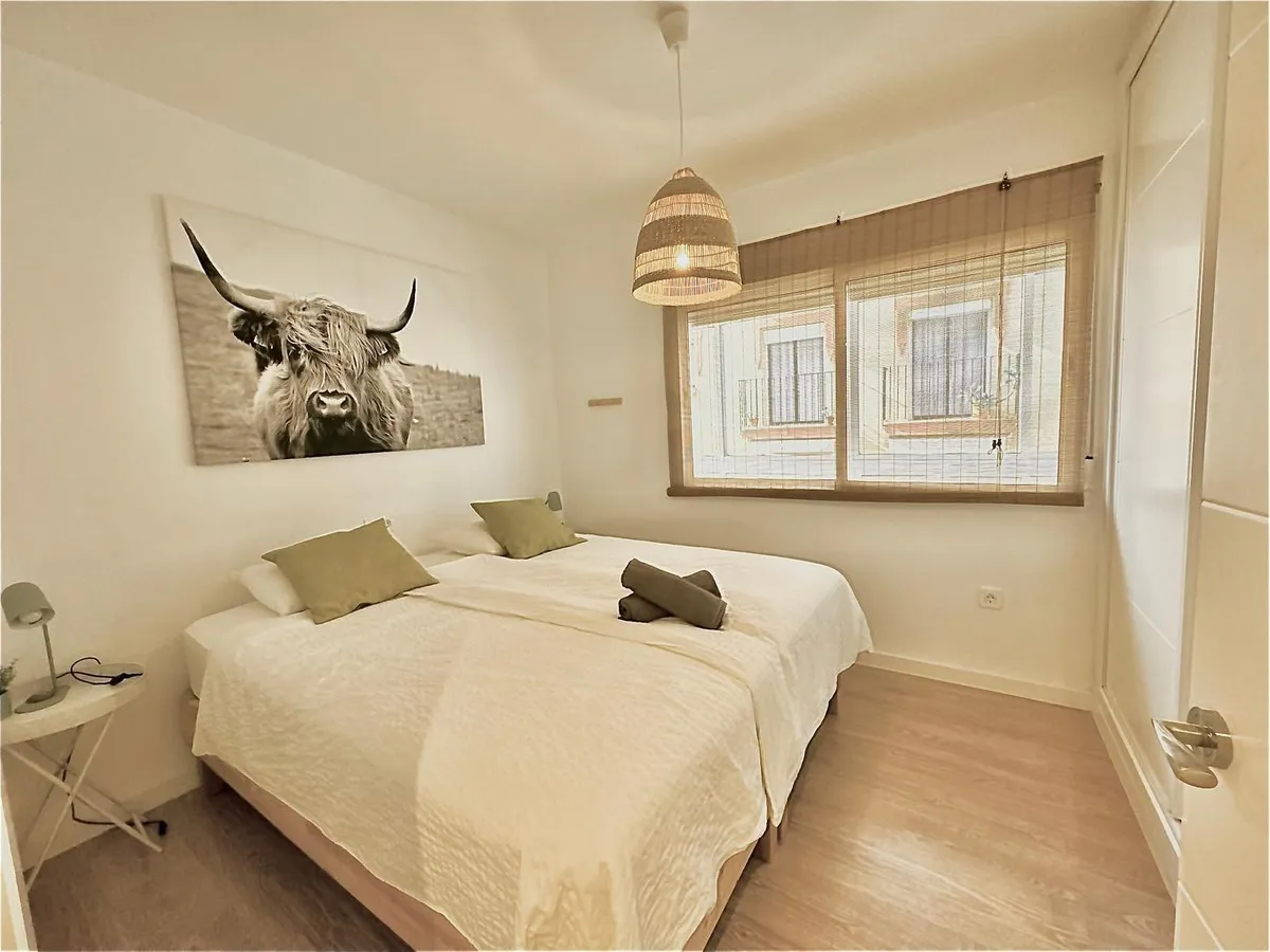 b55b6977-9a08-49cb-9199-d610ff7a22f7