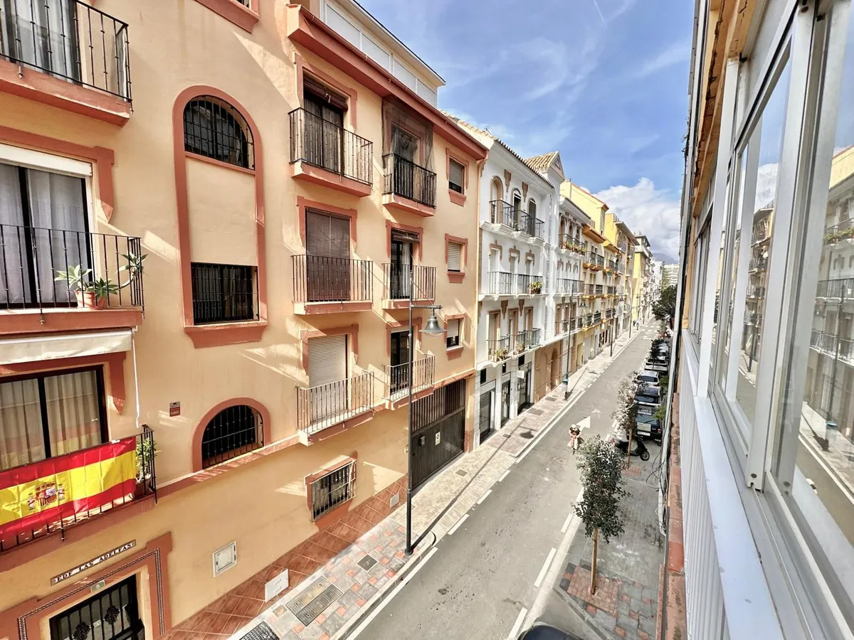 c2b23ba9-5043-4dc4-bc53-580abee52665