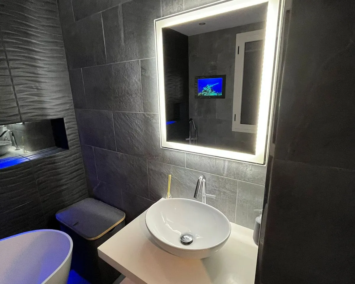 0343cc3e-f450-4966-8f94-10706639c610