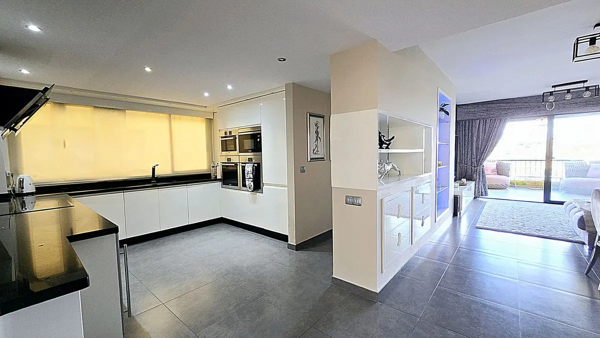 2677c249-7192-474a-b314-0c93605f736f