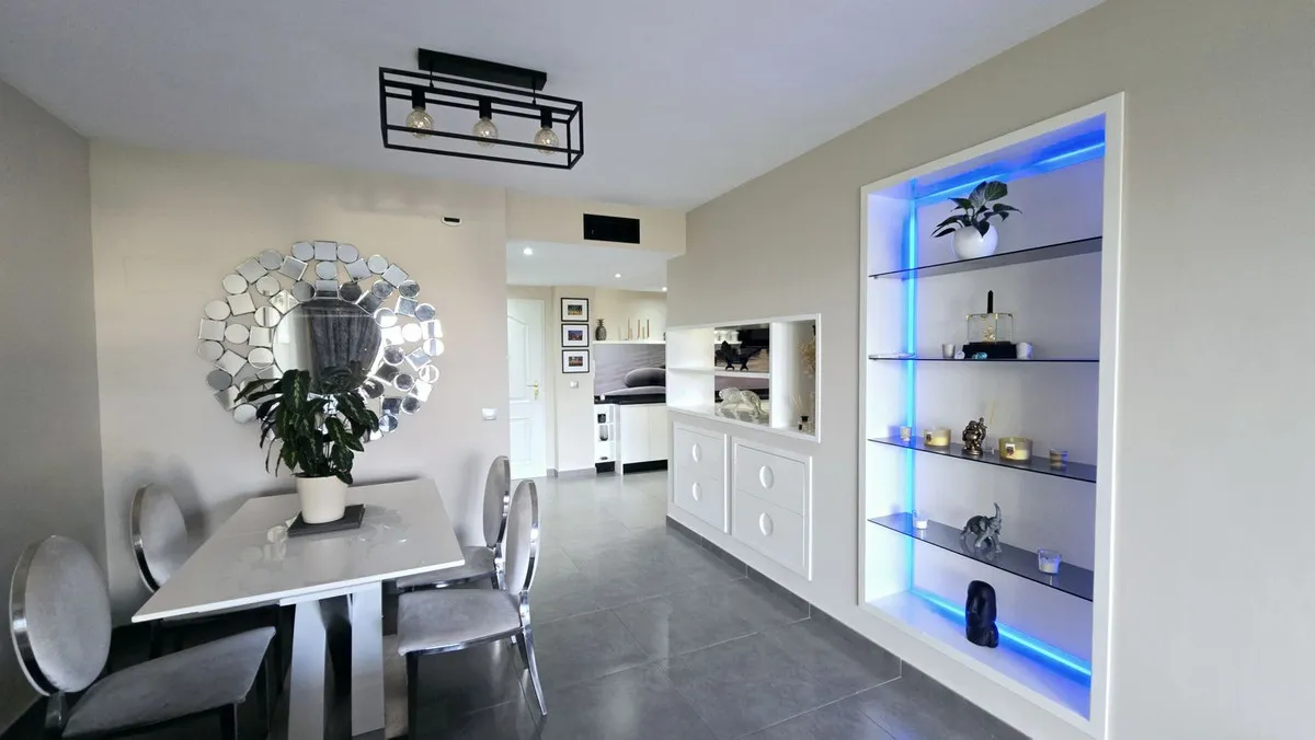 595ba459-8178-4830-90d8-fd7e1f20354d