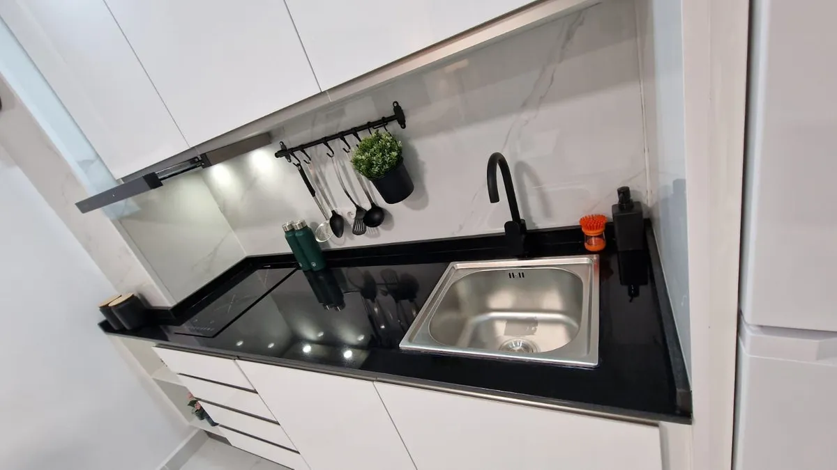 1dc81295-75a3-4d66-b3f2-cfbc2290c9db