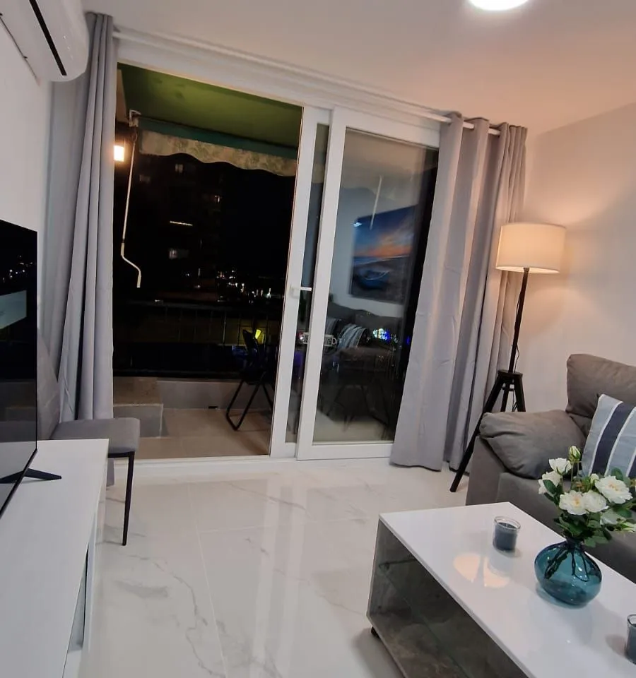 e424126c-1c8b-4395-9a70-bda243906368