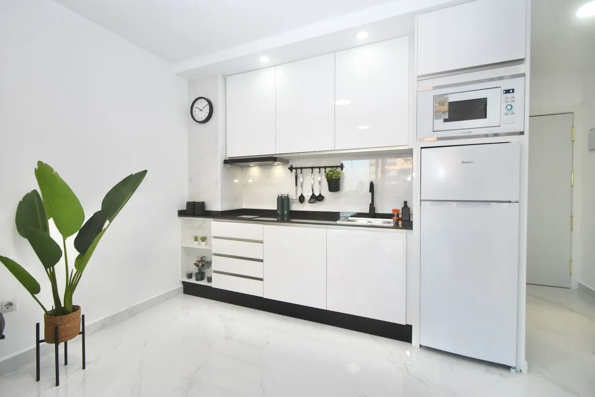 3b811f21-6adc-4da2-b852-01ad8688962f