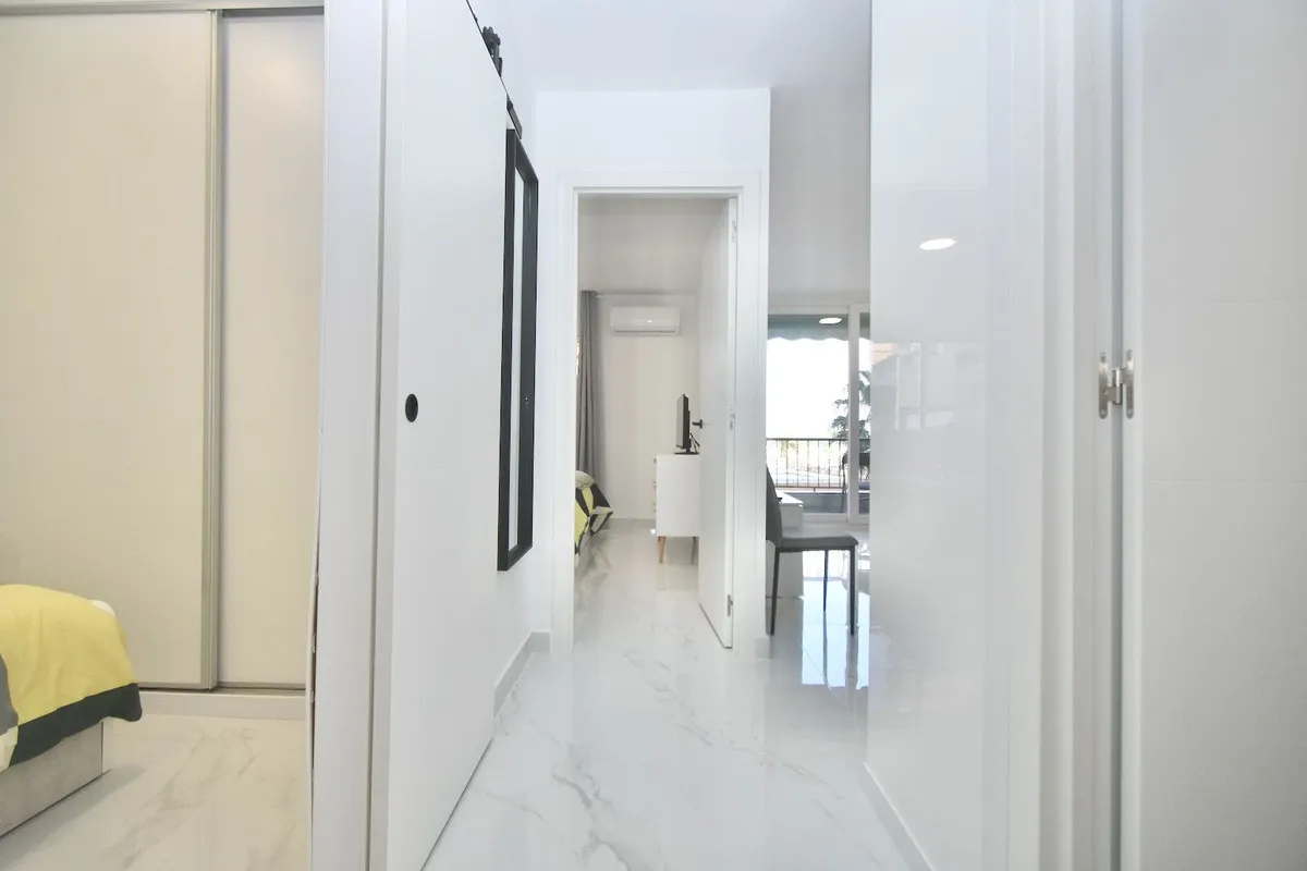 7203badc-ca7b-452a-acea-4b5b162470c4