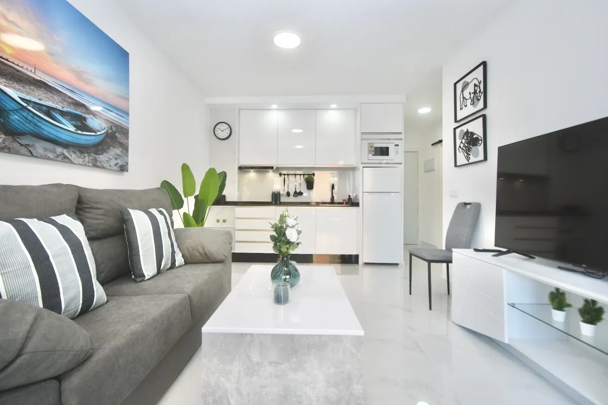 f387c114-7a52-4032-9a23-775eadfdbf8b