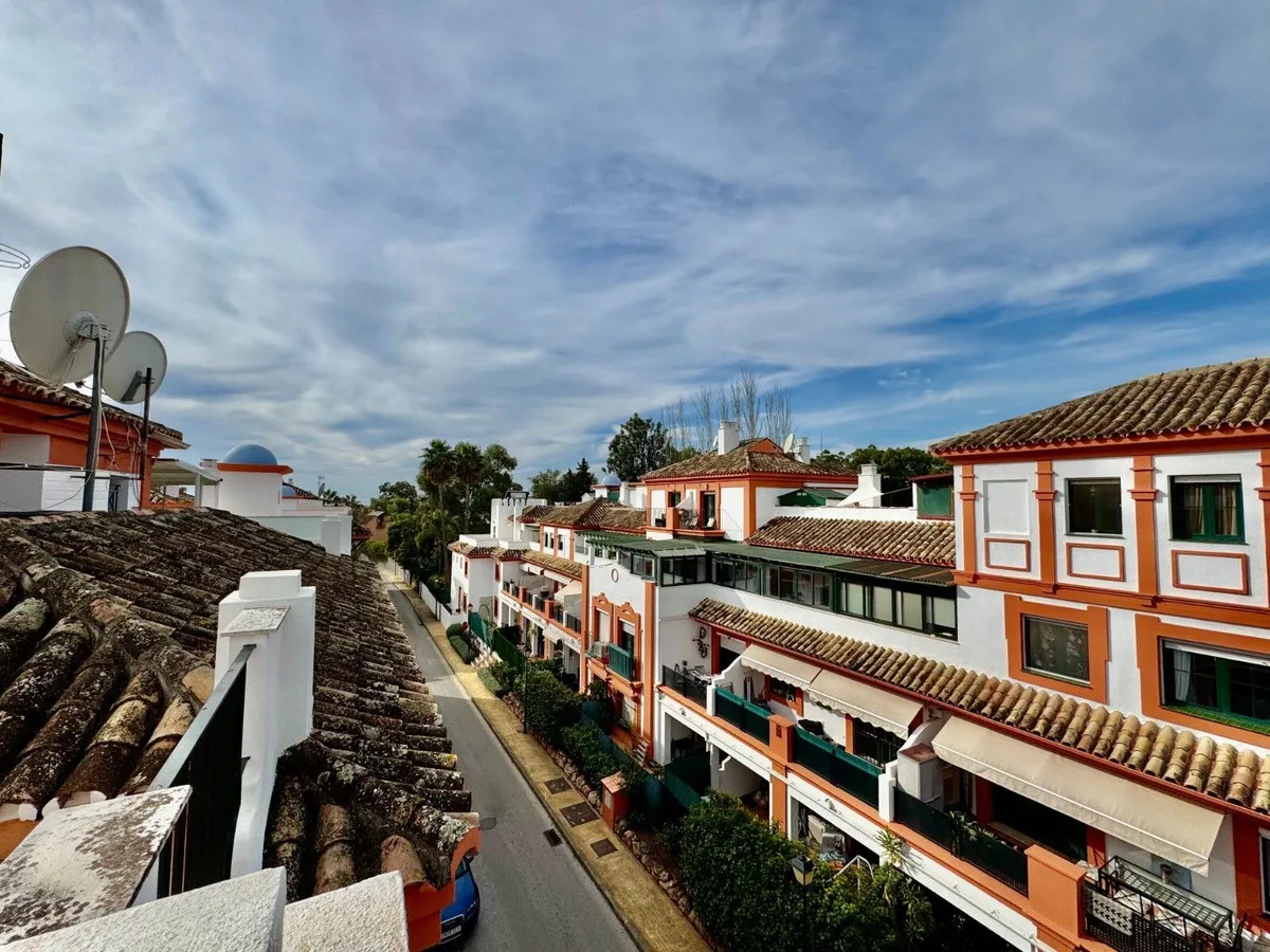 1fd662af-9b20-4724-9296-524a1ba41c43