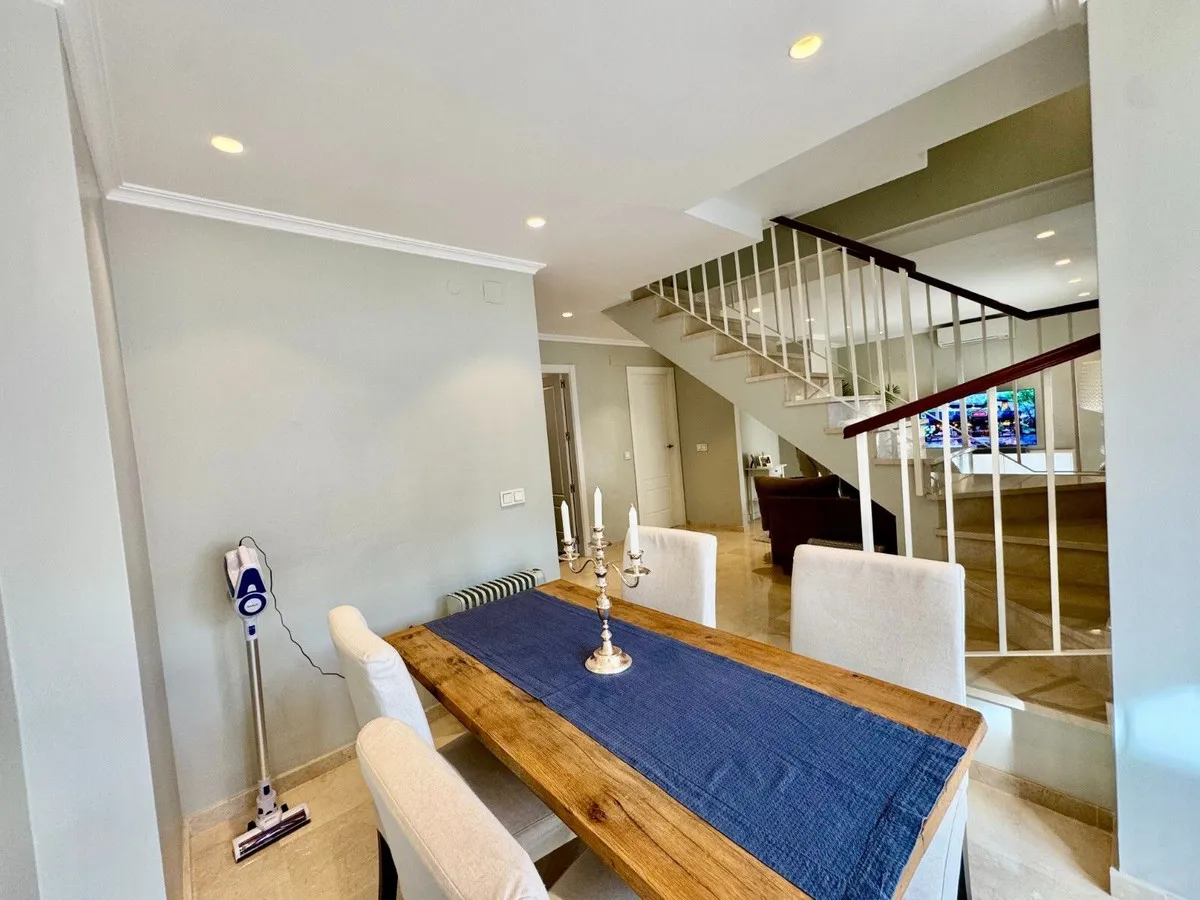 34794a09-2624-47fd-99cd-f9028c3a7b26