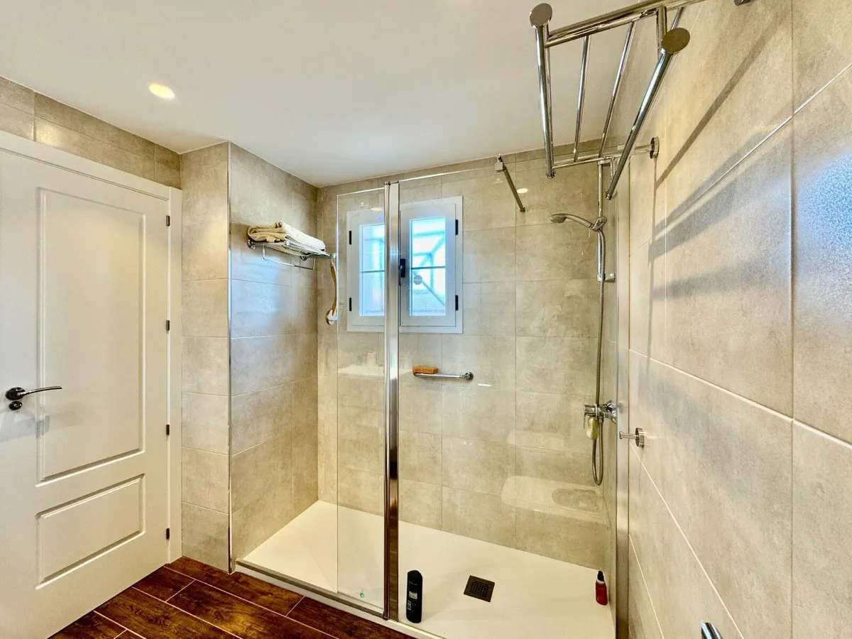 3a6de5ed-052a-4594-949c-f668ef31d95f