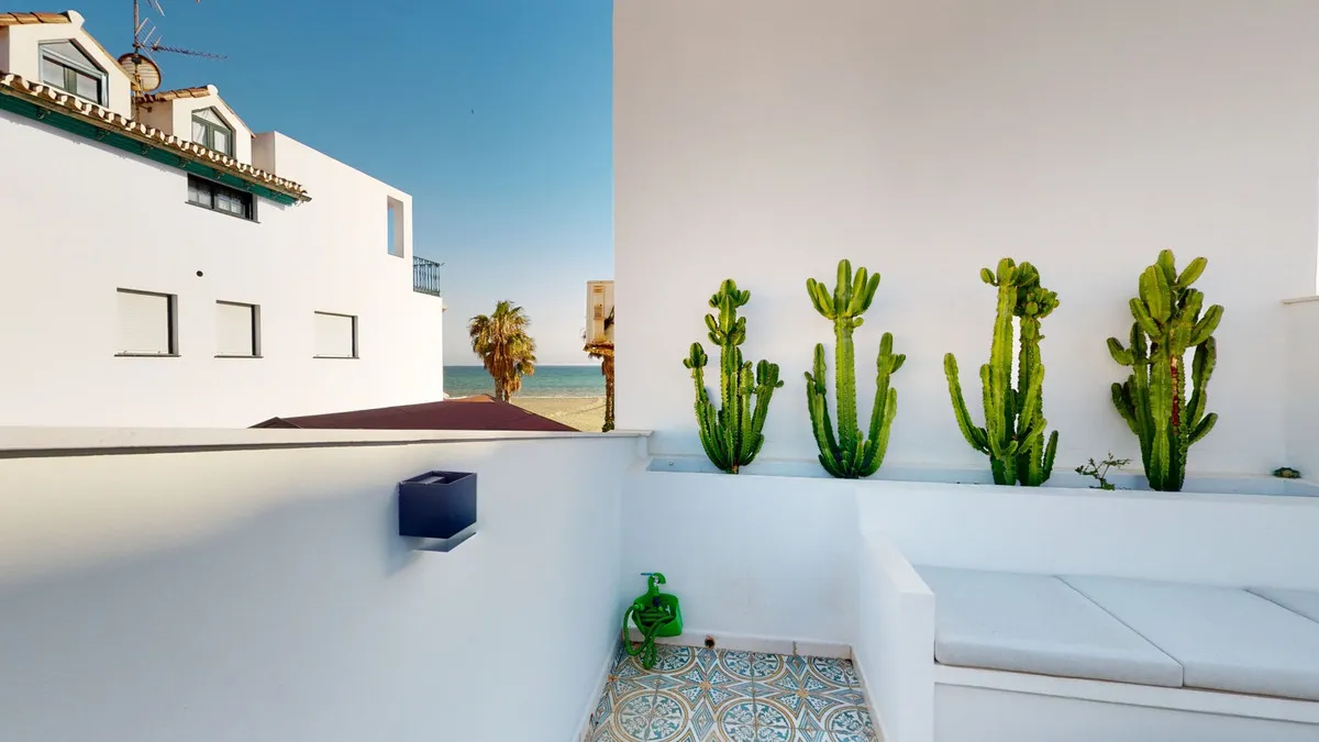 5a5d34a9-df60-4575-9882-6e9d8817541c