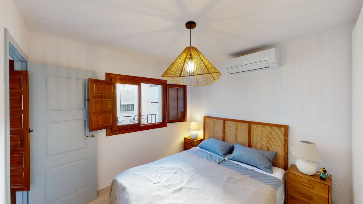 729f36c2-87d8-4b0f-8eac-7e7b711e9a84