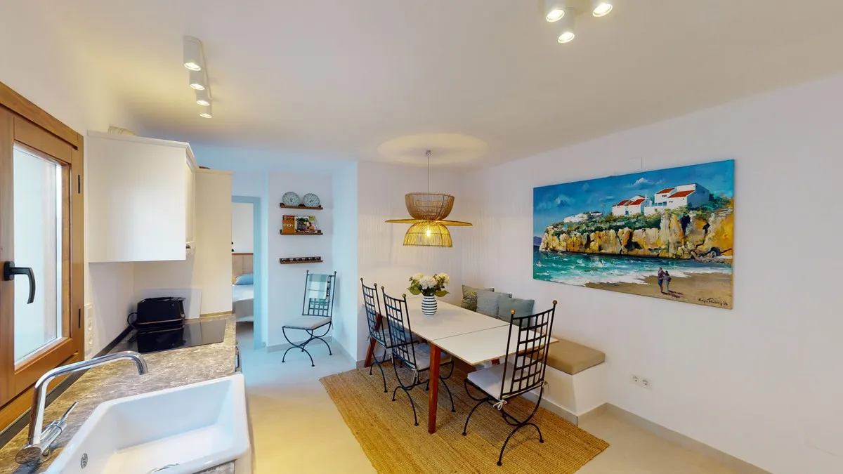 8f1aa63e-b5a9-4e86-bf1c-23d9dd1580b6