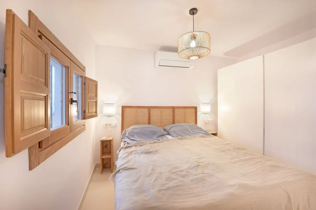 8843d048-7402-479f-be63-dcbf96d8af0d