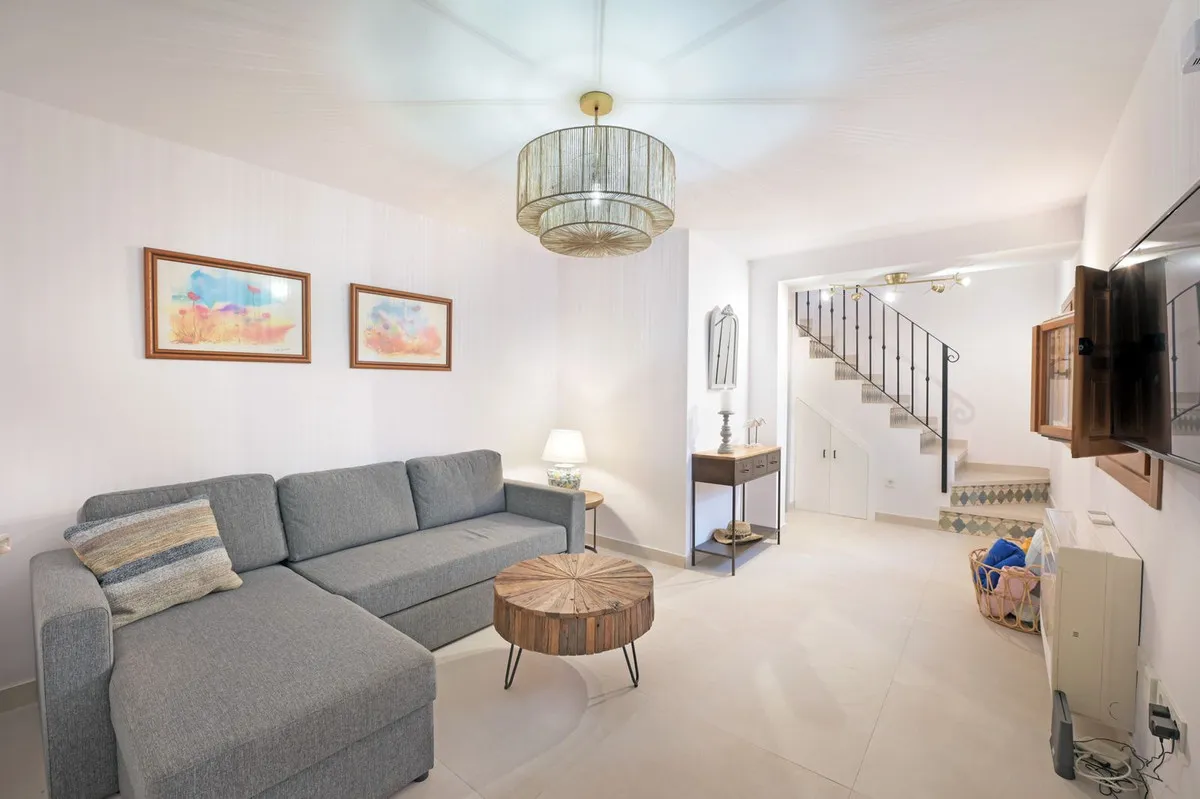 a5f34791-1d79-4f78-82ef-d3d37a615e0a