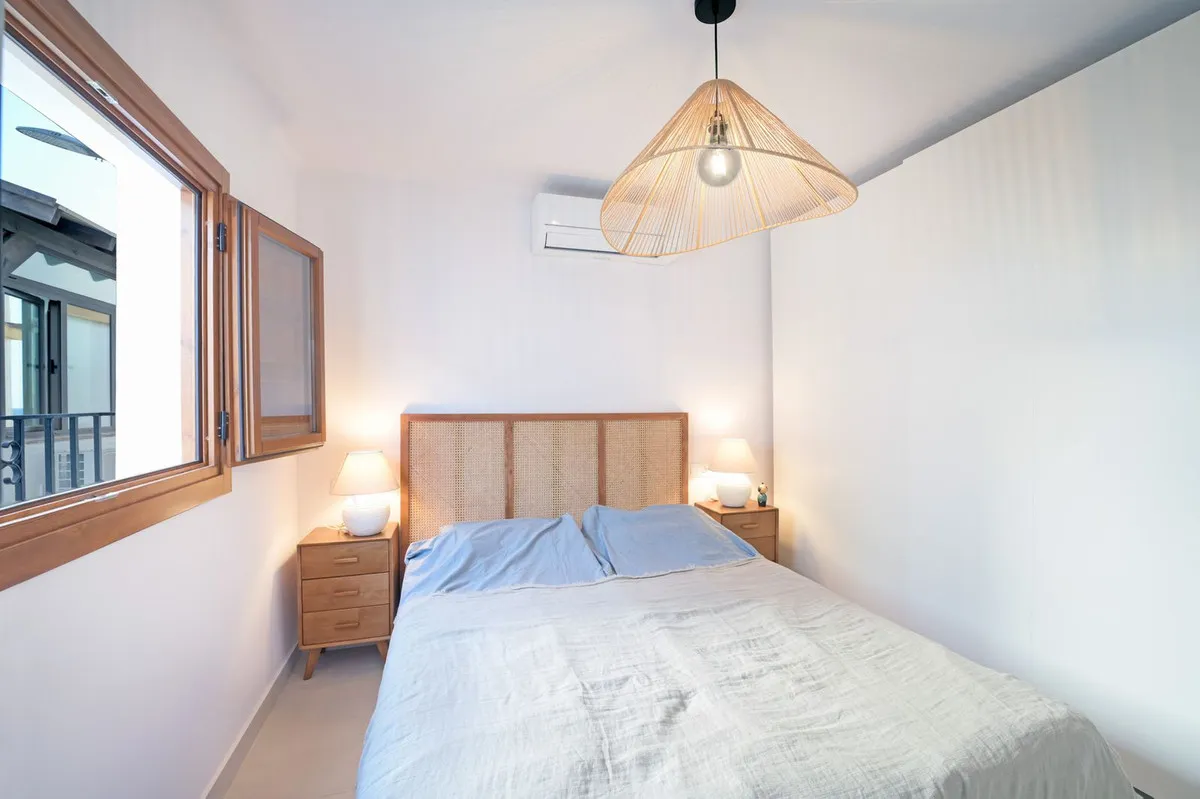 c846ea85-6804-45aa-ad06-37bd6ed167e0