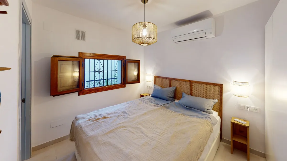 3eb2b0fb-a014-422f-a3bd-a5b8e0aa8e30