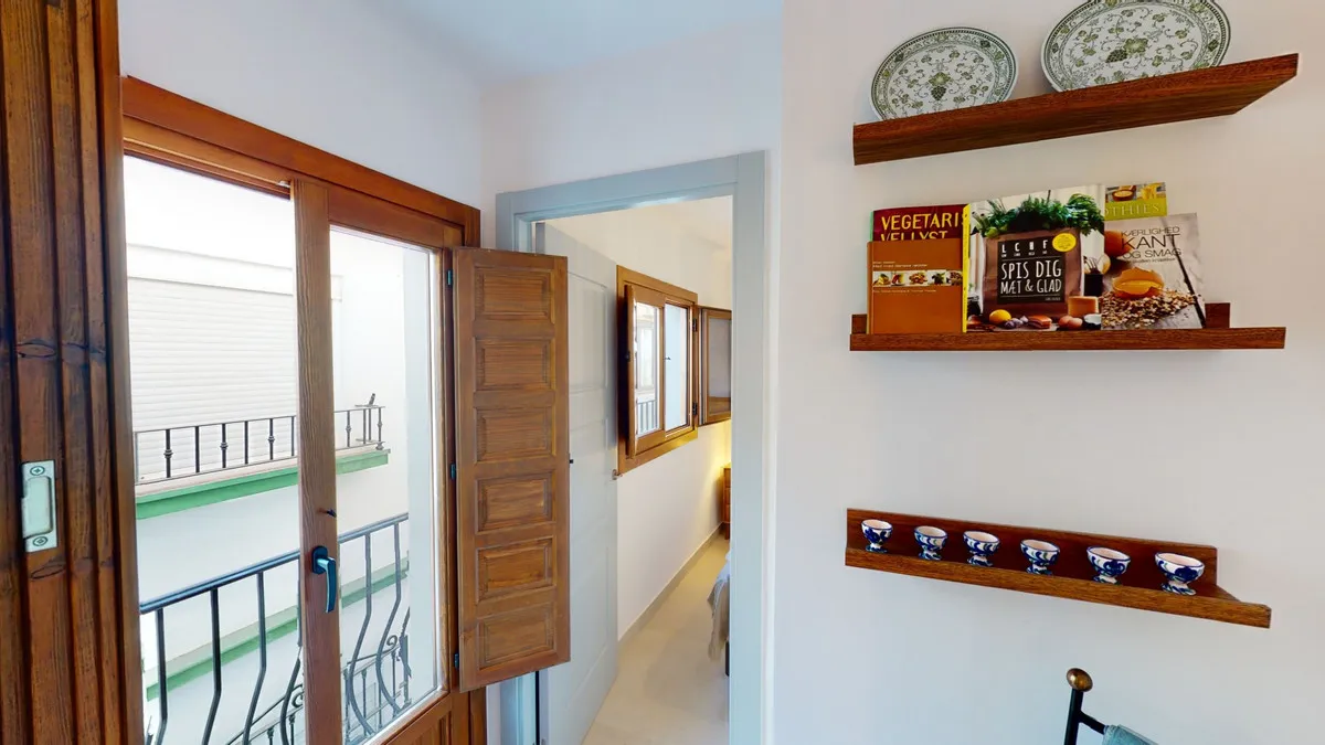 a9e5e25c-14f4-4d36-a136-0674c8a0e690