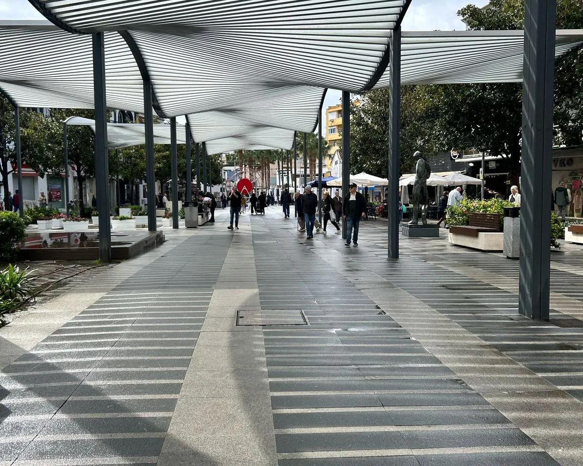 41d4ffe7-8c64-41aa-a726-9916511472fe