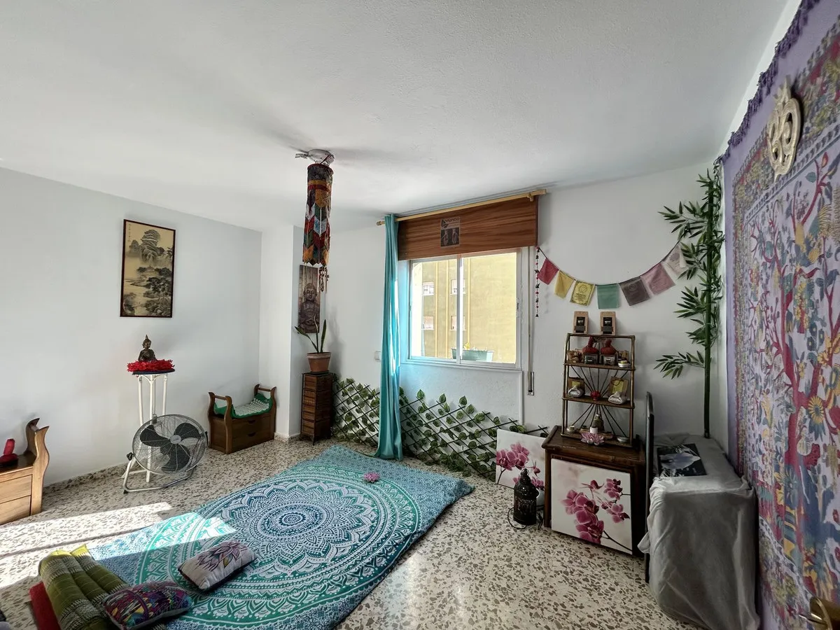 4e2e74ec-d54d-43b1-beea-973dc3d6518a