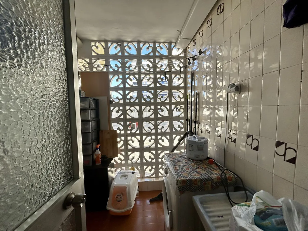 b6fdb8ef-a210-4018-b0fc-ebfb16bd0419