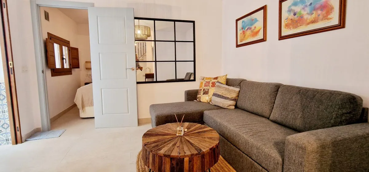 09d07eae-f17c-42b5-b831-9de7b727b738